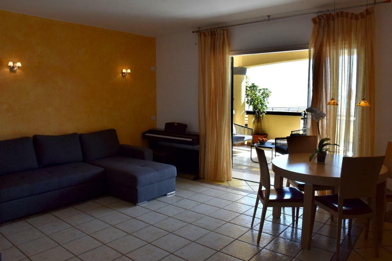 Taormina Sunny Apartment - Taormina Holidays Exteriör bild